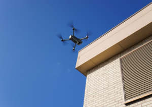 nettoyage drone toiture