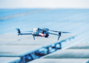 nettoyage drone toiture