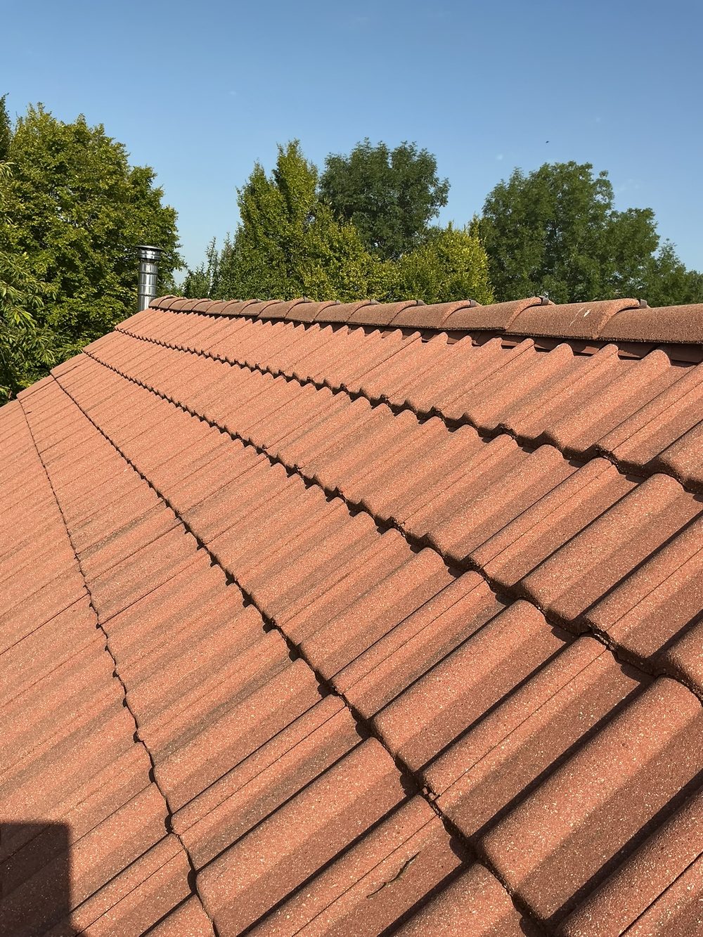 Tuiles et faîtage, secteur châlonnais